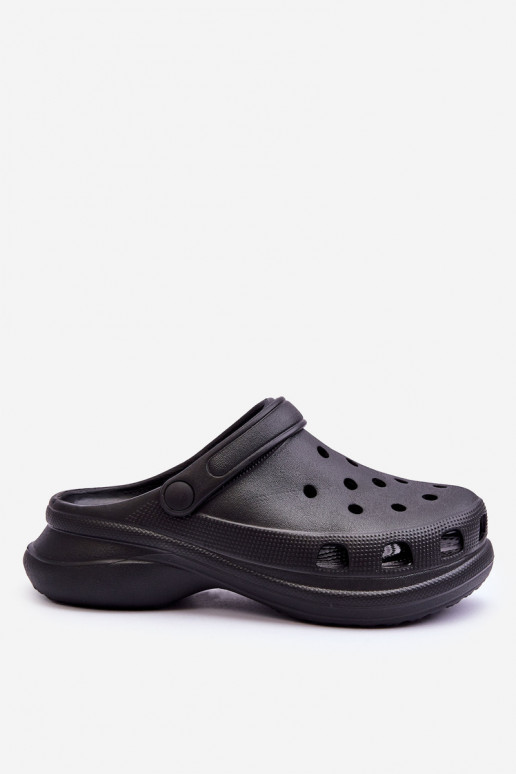 Penové šľapky Crocs s trendovou masívnou podrážkou čierna Katniss