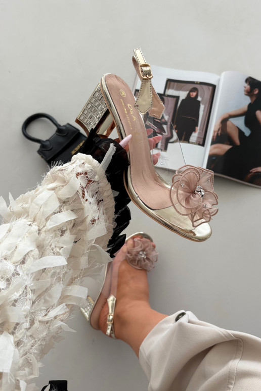 sandále s podpätkami s ozdobami D&A MR52-238 zlatej farby