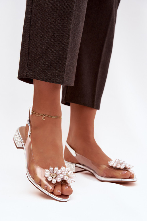 Perregimi sandále Zapnuté nízkom opätku S Ornatemi Detalami D&A MR52-229 strieborná farba