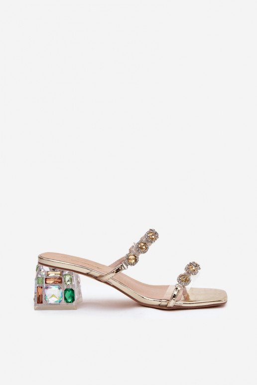 Dámske papuče so svietiacimi otvormi D&A MR1037-02 zlatej farby