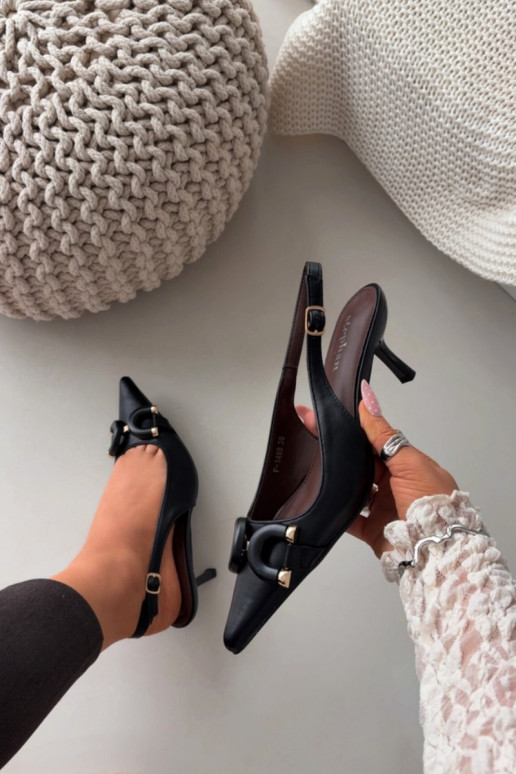 Dámske sandále s tenkými podpätkami S Ornatem Detalem čierna Brienne