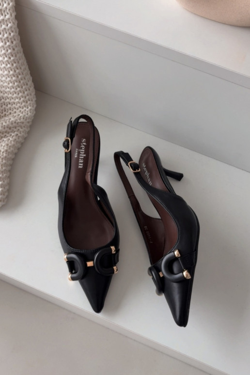 Dámske sandále s tenkými podpätkami S Ornatem Detalem čierna Brienne