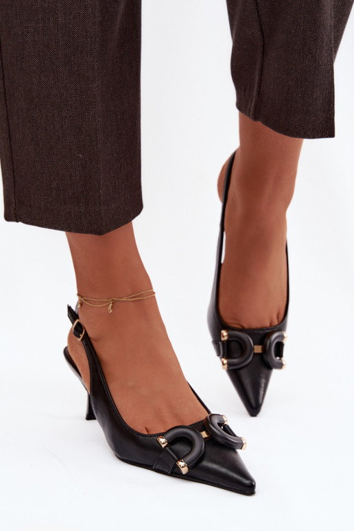 Dámske sandále s tenkými podpätkami S Ornatem Detalem čierna Brienne