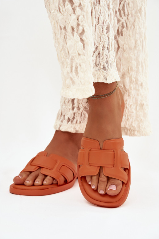 Dámske papuče so širokými podpätkami oranžová Lorania