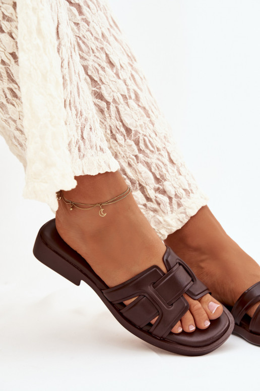 Dámske papuče so širokými podpätkami CzekoladoIne Lorania