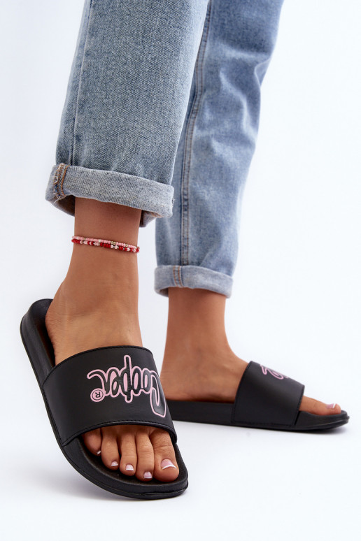 Dámske Papuče Lee Cooper LCIN-24-42-2482L čierna