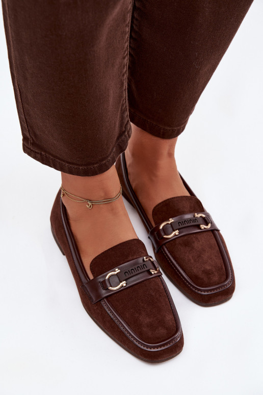 Dámske mokasíny s ozdobnými prvkami, čokoládovej farby Evelora