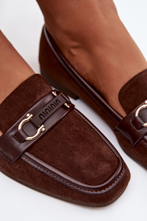 Dámske mokasíny s ozdobnými prvkami, čokoládovej farby Evelora