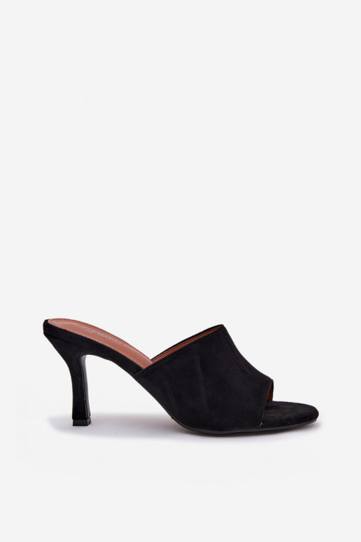 Dámske papuče s tenkými podpätkamiz eko semišuu čierna Isolia