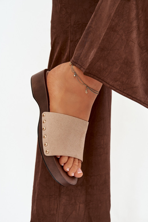 Dámske papuče Ze zlatej farbymi Svorníky béžová Ferinna