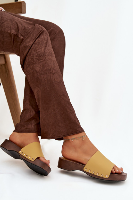 Dámske papuče s nitmi žltá Terissa