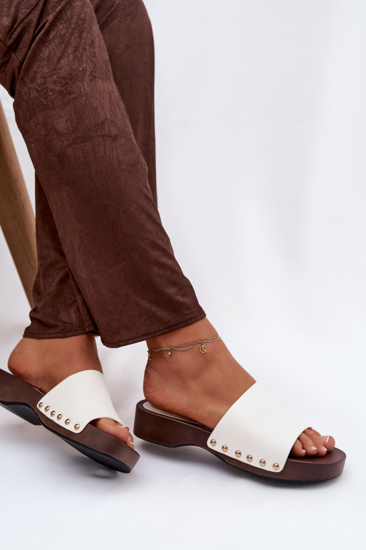 Dámske papuče s nitmi biela farba Terissa