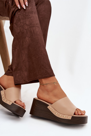 Dámske papuče Zapnuté INedge Ze zlatej farbymi Svorníky béžová Arionne