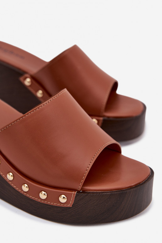 Dámske papuče Zapnuté INedge Ze zlatej farbymi Svorníky Hnedá farba Arionne