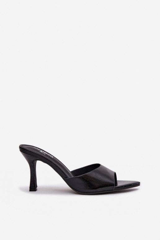 s lakovým efektom Dámske papuče s podpätkami čierna Lirissa