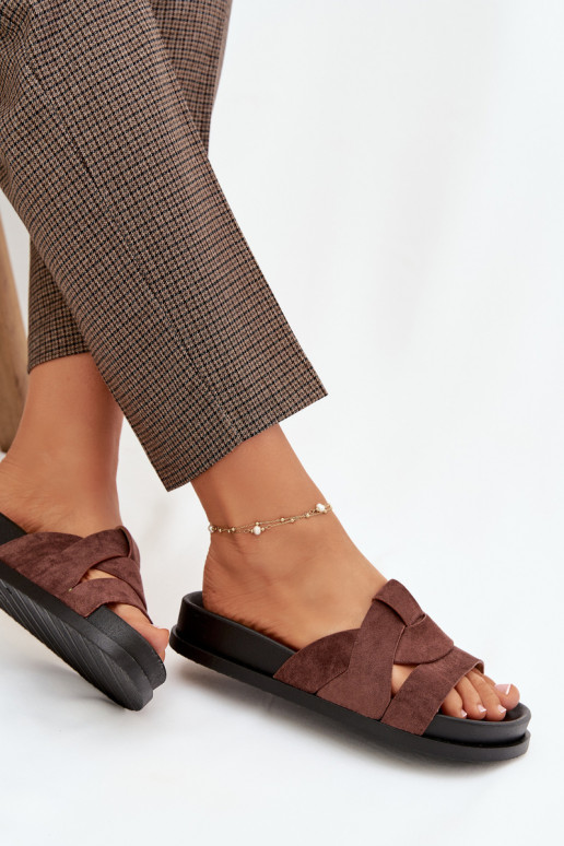 Dámske papuče z eko semišuoIne S pruhmi tmavohnedá Márivessa