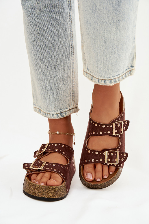 Dámske papuče Ze zlatej farbymi s prackamimi A cvoky Hnedá farba Tervina