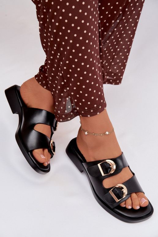 Dámske papuče Ze zlatej farbymi s prackamimi čierna Danelle