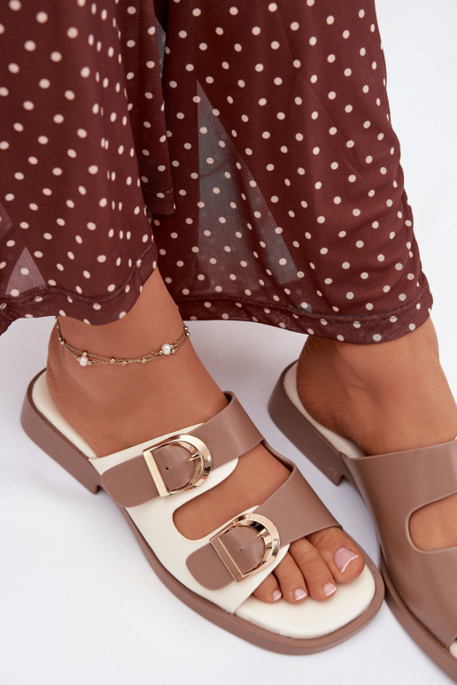 Dámske papuče Ze zlatej farbymi s prackamimi béžová Danelle