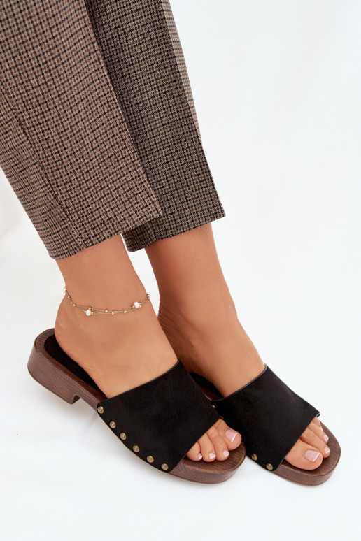 Dámske papuče so širokými podpätkami Ze zlatej farbymi Svorníky čierna Girella