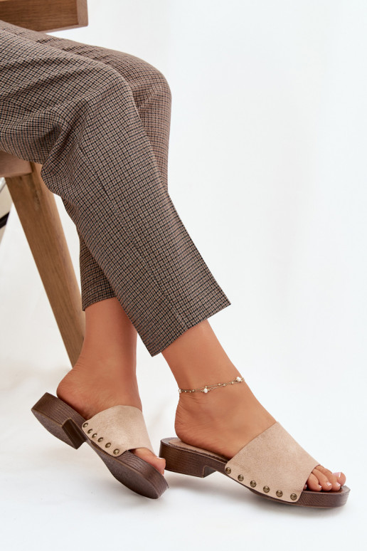 Dámske papuče so širokými podpätkami Ze zlatej farbymi Svorníky béžová Girella