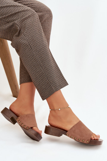 Dámske papuče so širokými podpätkami Ze zlatej farbymi Svorníky Hnedá farba Girella 2