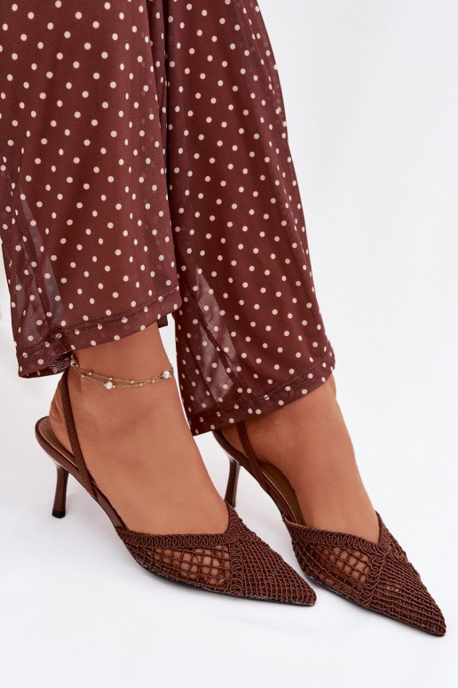 sandále s prelamovanými prvkami s tenkými podpätkami Hnedá farba Hanelis