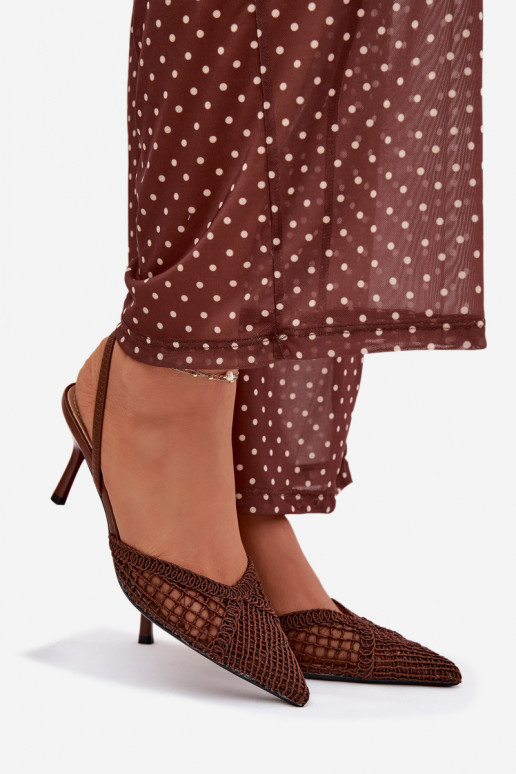 sandále s prelamovanými prvkami s tenkými podpätkami Hnedá farba Hanelis