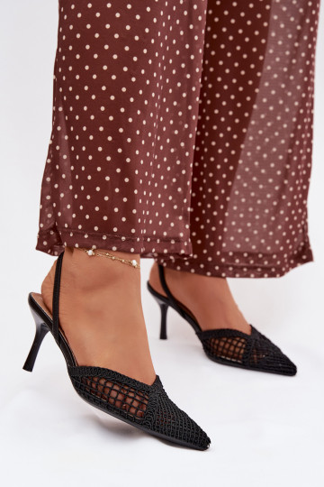 sandále s prelamovanými prvkami s tenkými podpätkami čierna Hanelis