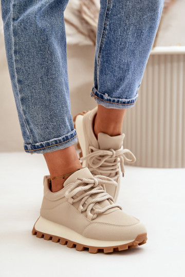 Športové tenisky model Sneakers s platformou z umelej kože v pieskovej farbe Riadella 2