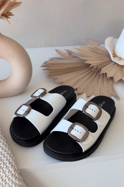 Biele dámske šľapky Elamas so sponami a platformou