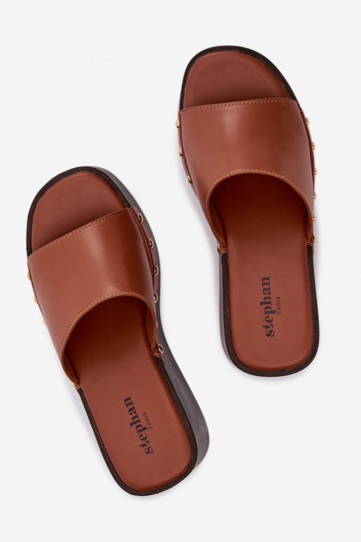 Módne platformové šľapky v zlatej farbe Arionne, hnedé