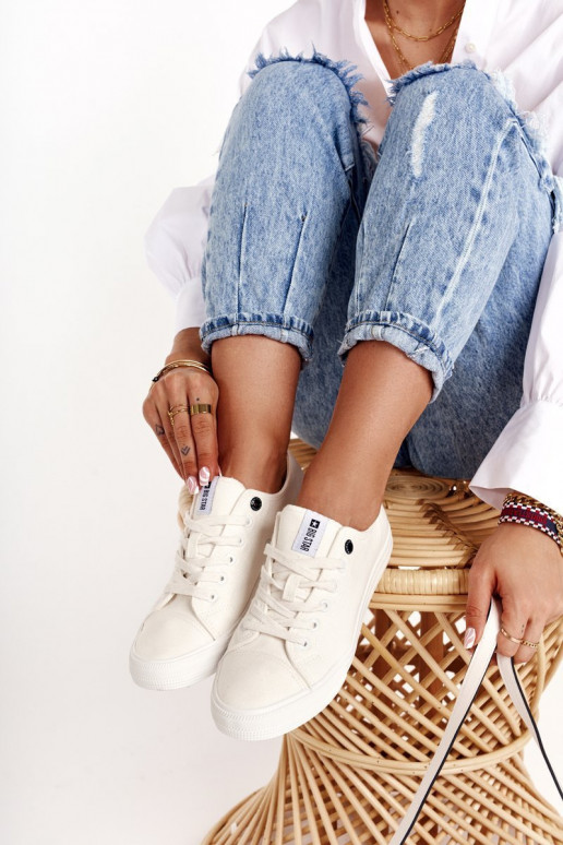 Dámska nízka bežná obuv Big Star DD274451 biela farba