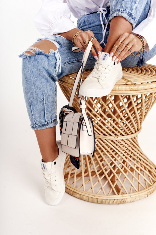 Dámska nízka bežná obuv Big Star DD274451 biela farba