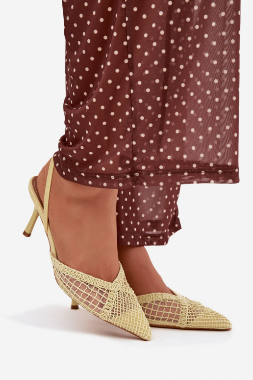 Žlté „Hanelis" sandále s ažúrovými prvkami a tenkými podpätkami