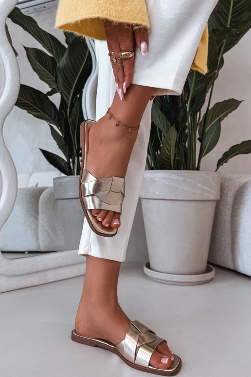 Papuče Dámsky byt S pruhmi zlatej farby Márissae