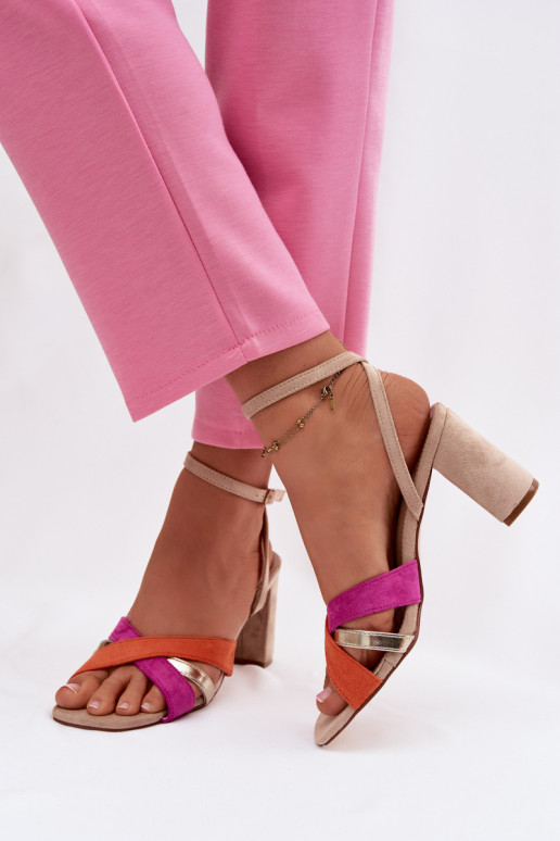 Dámske sandále na vysokom opätku S pruhmi z eko semišuoIne béžová Karilora