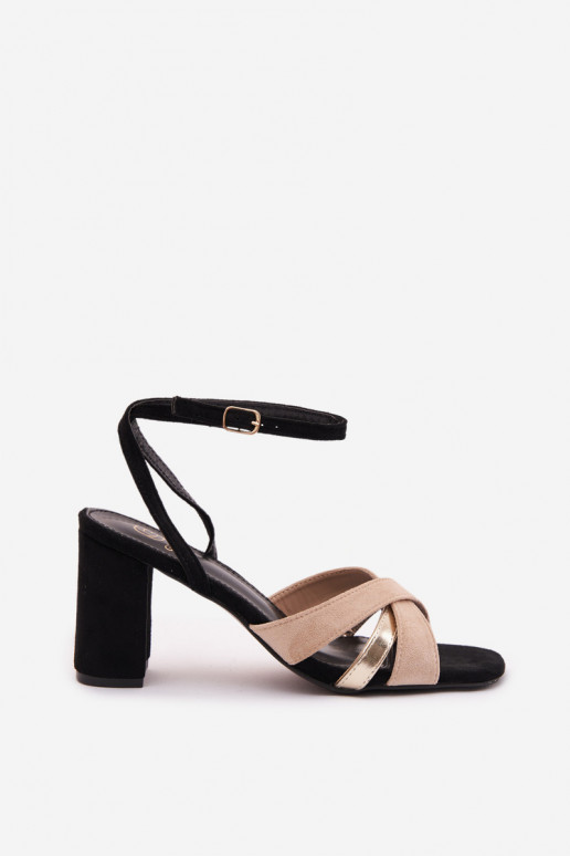 Dámske sandále na vysokom opätku S pruhmi z eko semišuoIne čierna Karilora