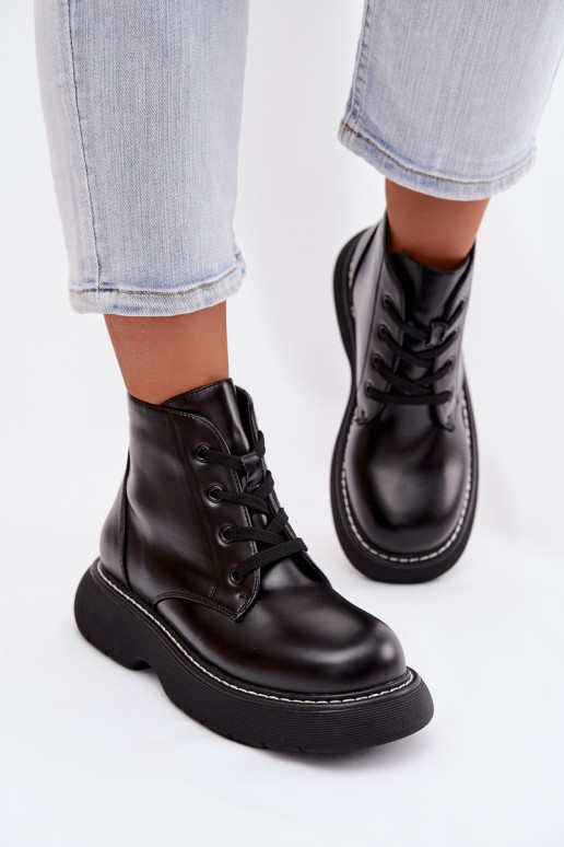 zahriať sa Dámske čižmy s platformou so šnúrkami čierna Harmine