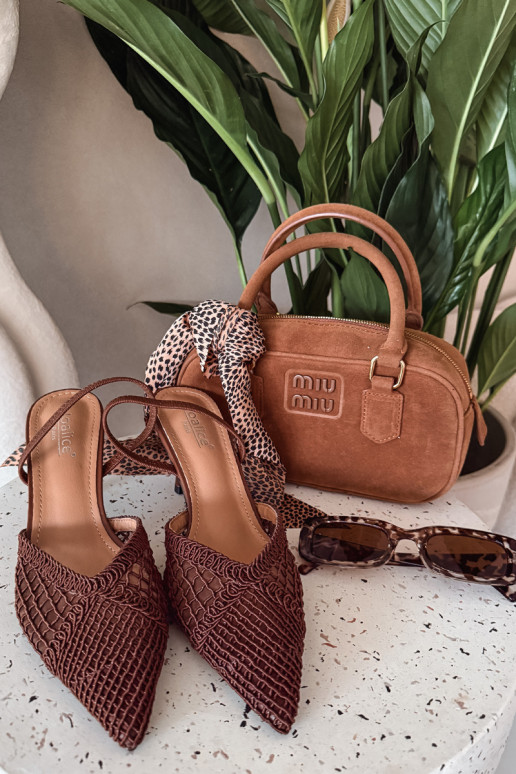 Hnedé „Hanelis" sandále s ažúrovými prvkami a tenkými podpätkami