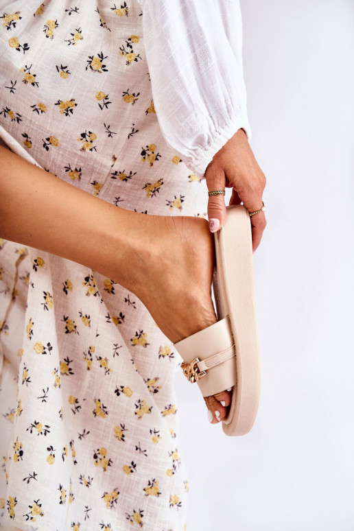 Módne papuče s reťazami béžová Megosa