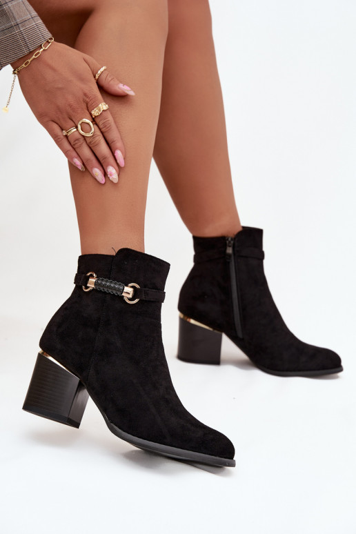 Dámske čižmy zahriať sa s podpätkami so zdobenými podpätkami čierna Galissa