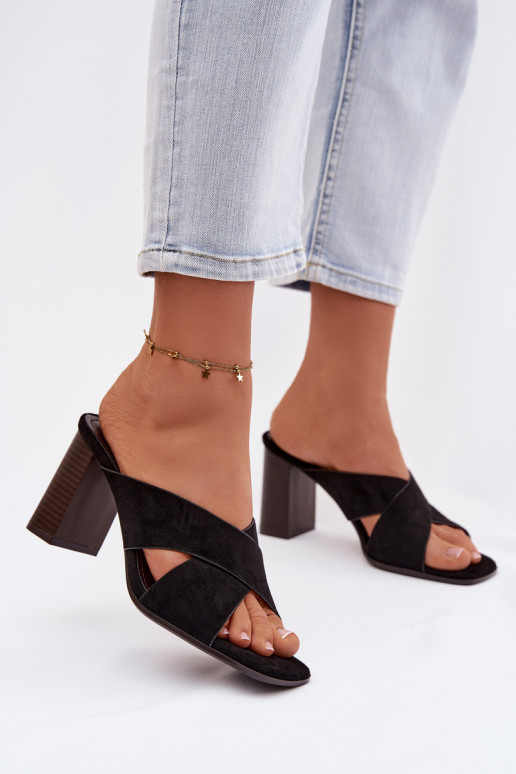 Dámske papuče s podpätkami čierna Denessa