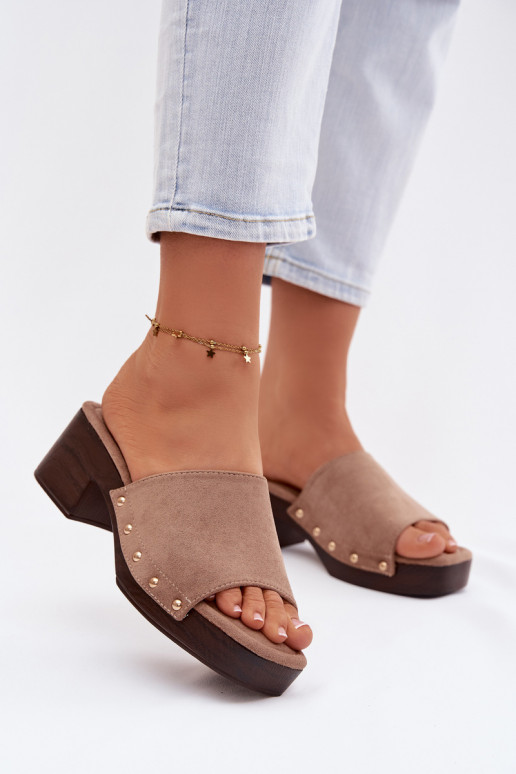 Dámske papuče Zapnuté Klocku Ze zlatej farbymi Svorníky béžová Davessa