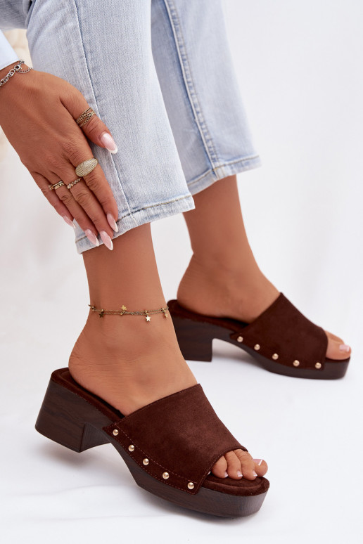 Dámske papuče Zapnuté Klocku Ze zlatej farbymi Svorníky CzekoladoIne Davessa