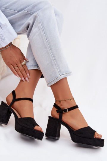 Dámske sandále na vysokom opätkuz eko semišuu čierna Iserelle