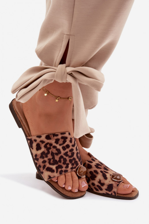 Papuče Dámsky byt S Ornatem Detalem z eko semišuoIne so vzormi leopardej kožušiny Selavine