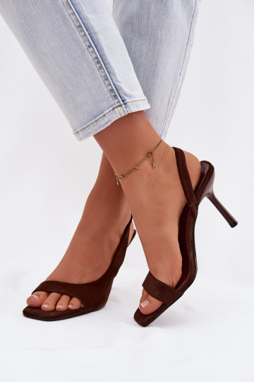 Dámske sandále s tenkými podpätkamiz eko semišuu CzekoladoIne Calvoria 2