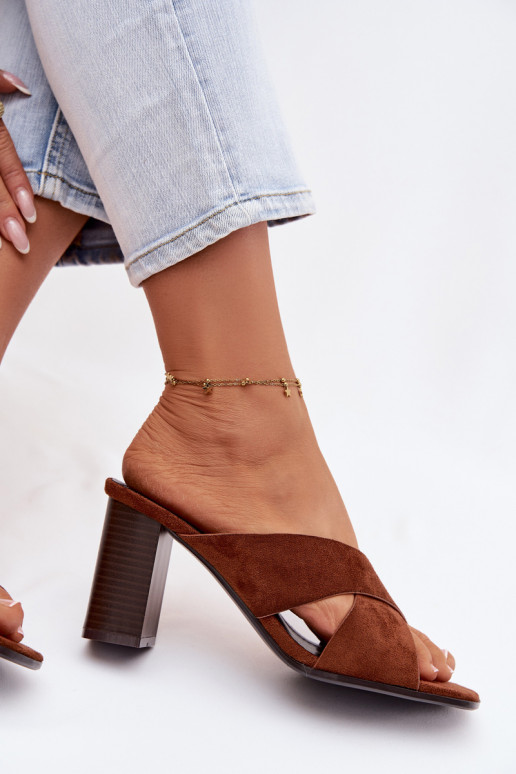 Dámske papuče s podpätkami Hnedá farba Denessa