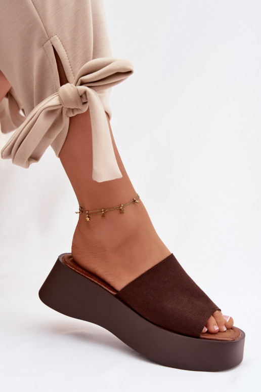 Dámske papuče s platformou CzekoladoIne Liorisse